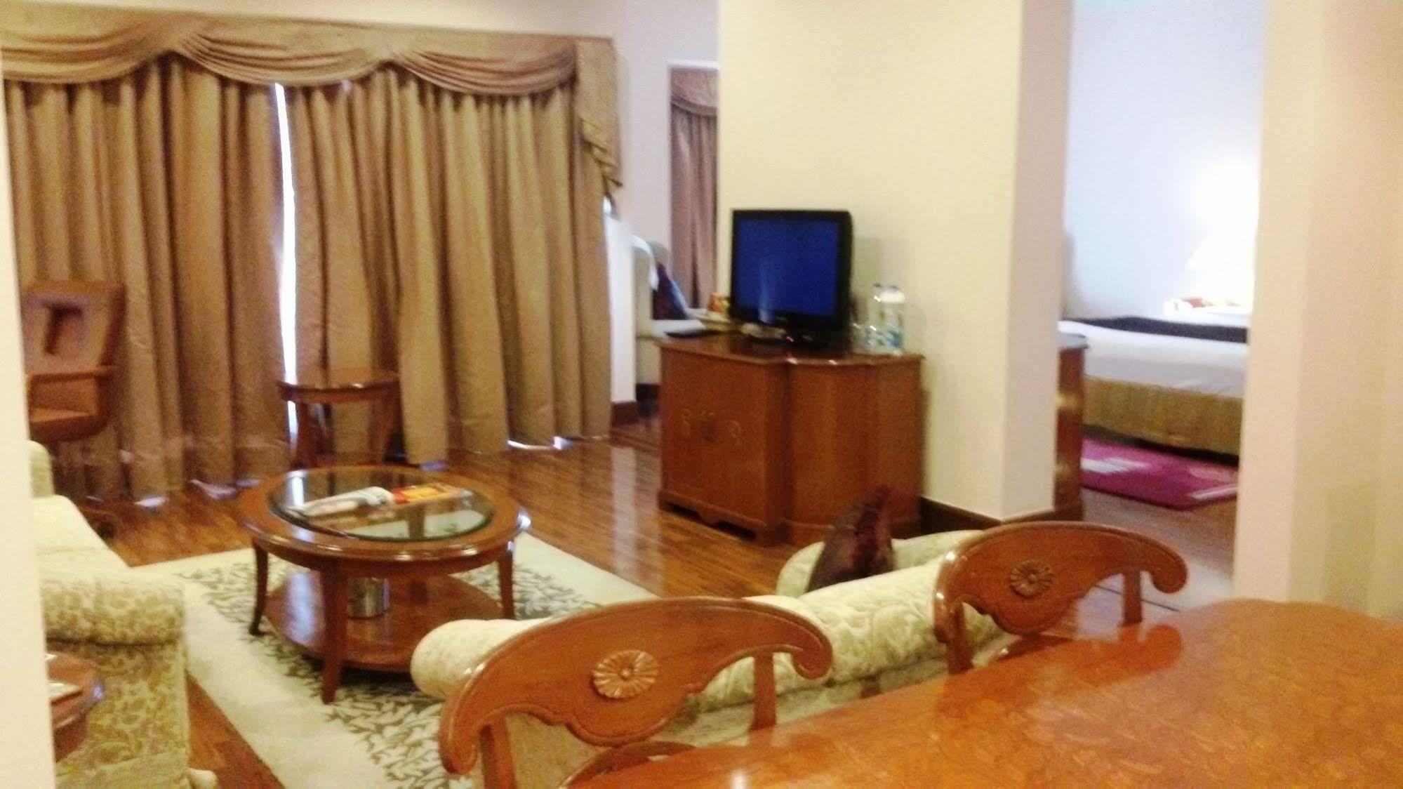 Park Plaza Chennai Omr Hotel Eksteriør billede