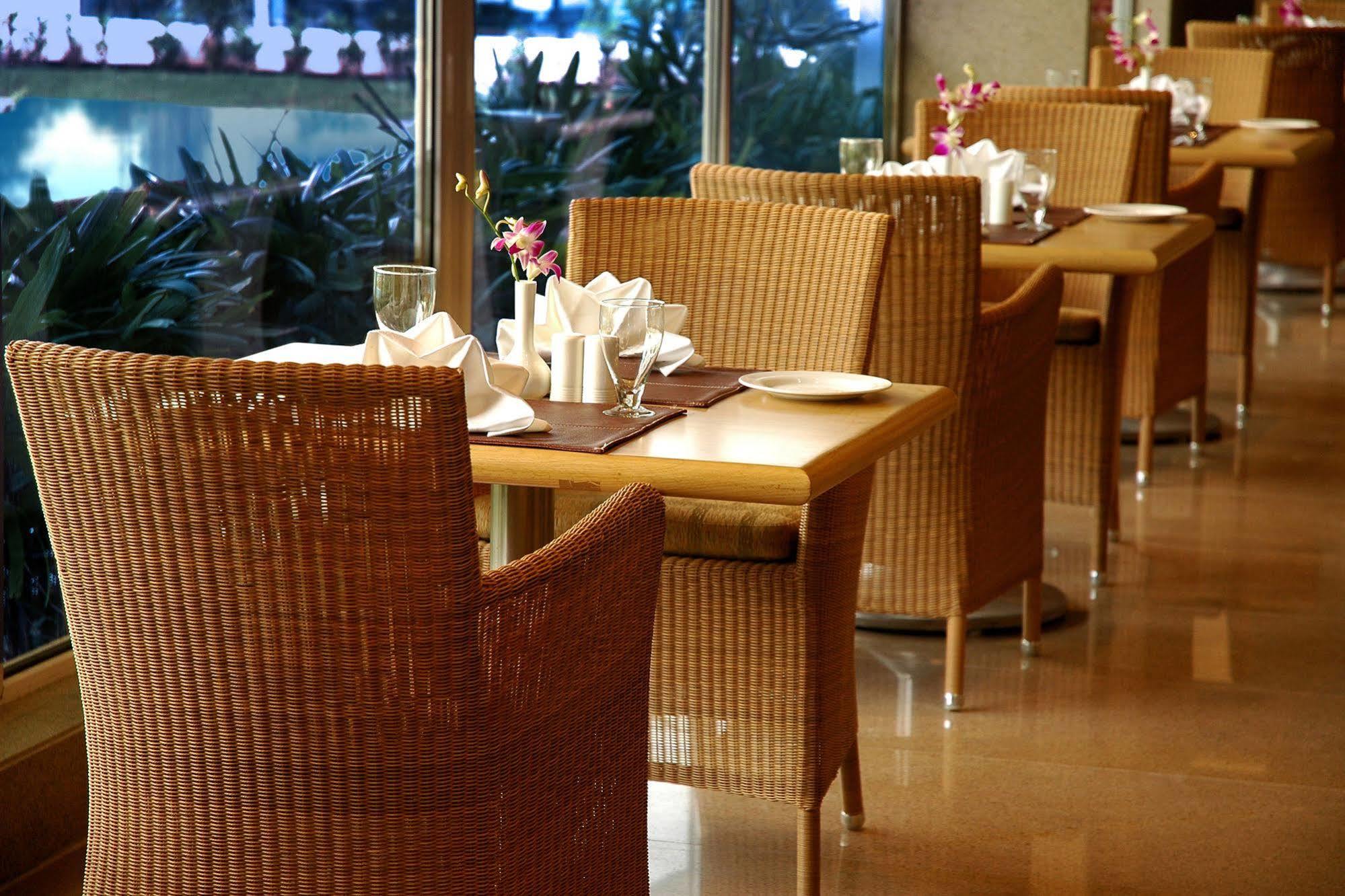 Park Plaza Chennai Omr Hotel Eksteriør billede