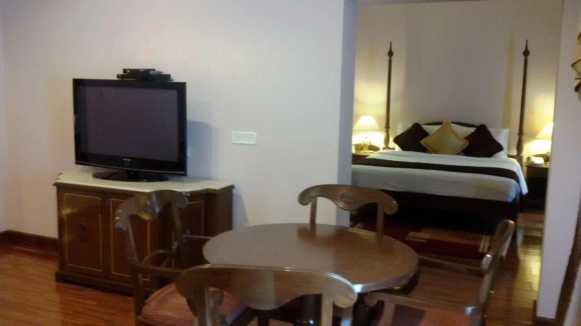 Park Plaza Chennai Omr Hotel Eksteriør billede